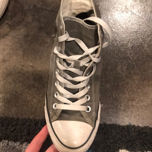 Gray Converse All Star Chuck Taylors Sz 9 - Picture 3 of 5